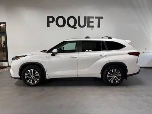 2023 Toyota Highlander XLE AWD photo