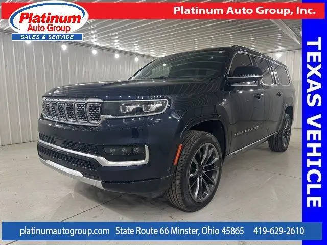 2023 Jeep Grand Wagoneer L Series III 4WD photo