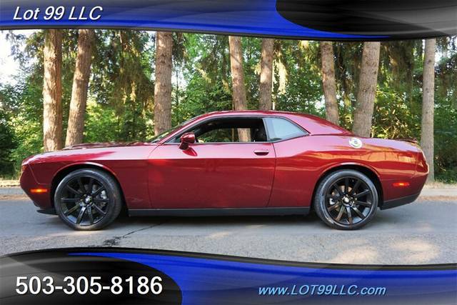 2021 Dodge Challenger R/T RWD photo