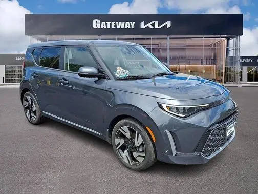 2023 Kia Soul GT-Line FWD photo