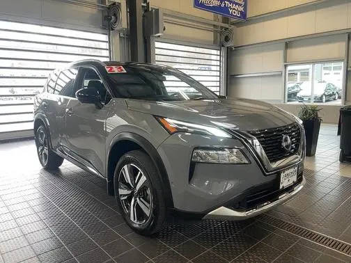 2023 Nissan Rogue Platinum AWD photo