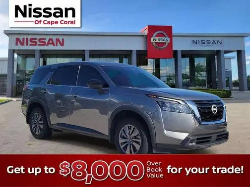 2023 Nissan Pathfinder S 4WD photo