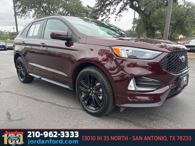 2023 Ford Edge ST-Line AWD photo