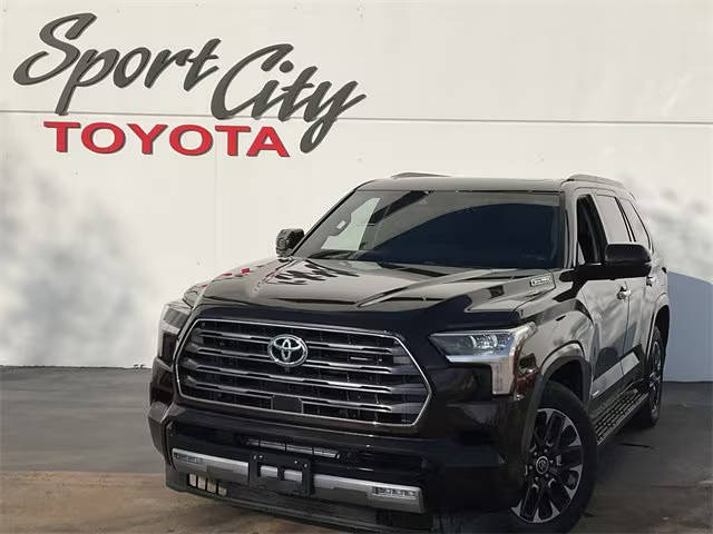 2023 Toyota Sequoia Limited 4WD photo