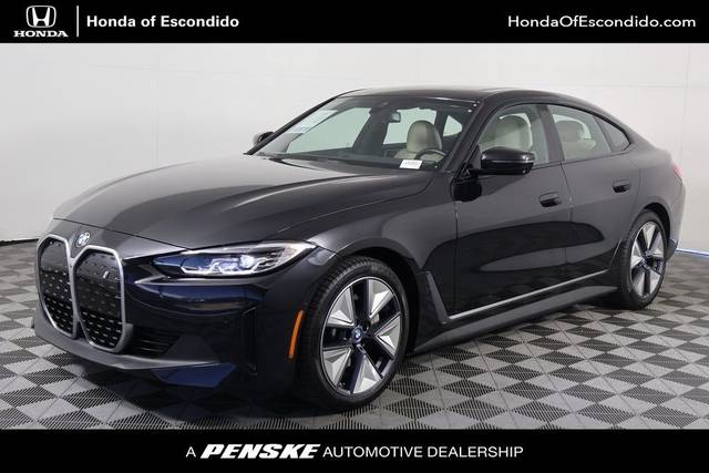2023 BMW i4 eDrive40 RWD photo