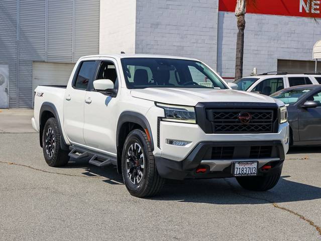 2023 Nissan Frontier PRO-X RWD photo