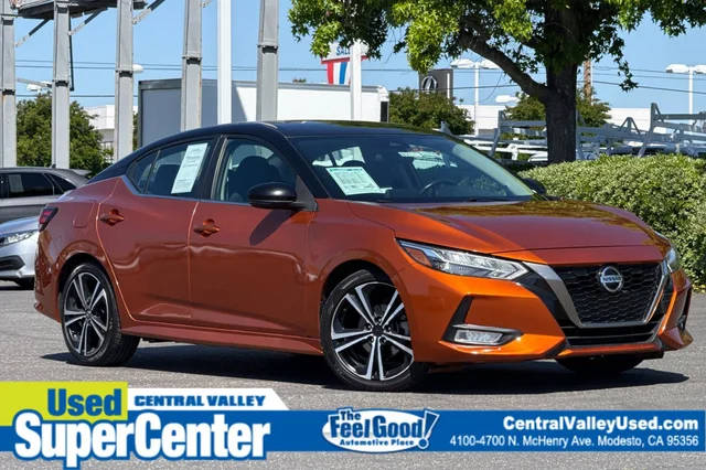 2023 Nissan Sentra SR FWD photo