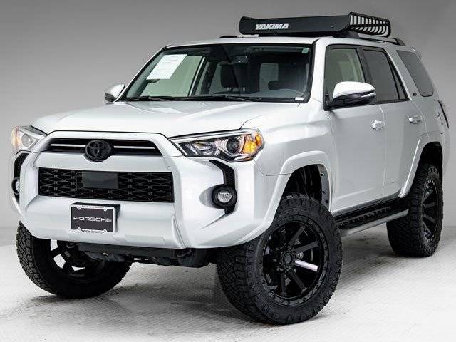 2023 Toyota 4Runner SR5 Premium 4WD photo