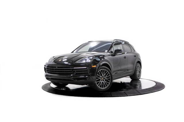 2023 Porsche Cayenne S Platinum Edition AWD photo
