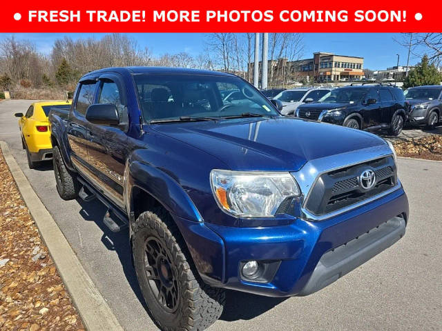 2015 Toyota Tacoma  4WD photo