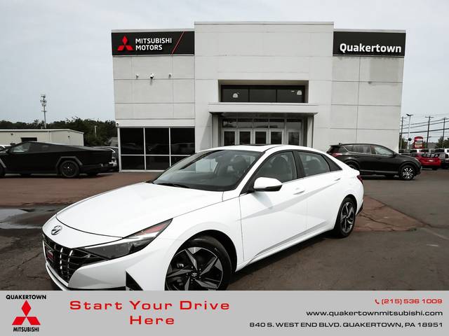 2023 Hyundai Elantra Limited FWD photo
