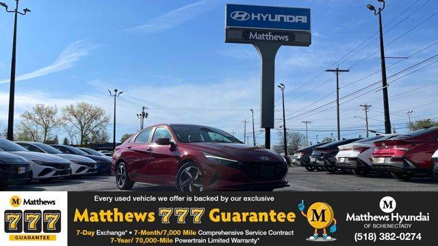2023 Hyundai Elantra SEL FWD photo