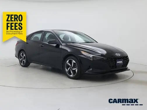 2023 Hyundai Elantra SEL FWD photo
