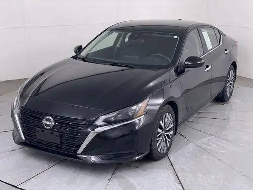 2023 Nissan Altima 2.5 SV FWD photo