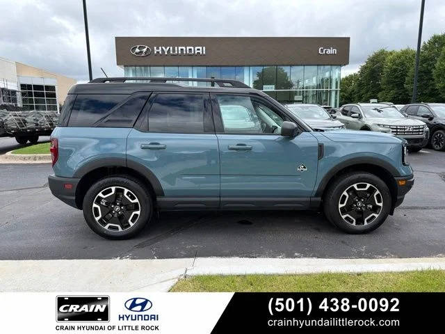 2023 Ford Bronco Sport Outer Banks 4WD photo