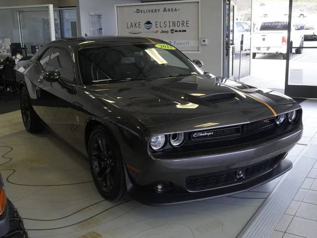 2023 Dodge Challenger R/T Scat Pack RWD photo