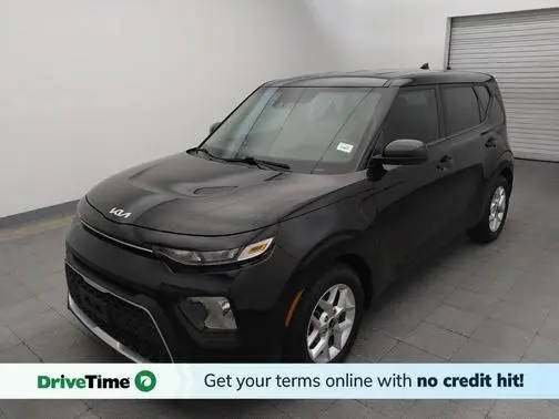 2022 Kia Soul LX FWD photo