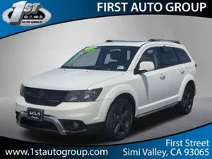 2020 Dodge Journey Crossroad FWD photo