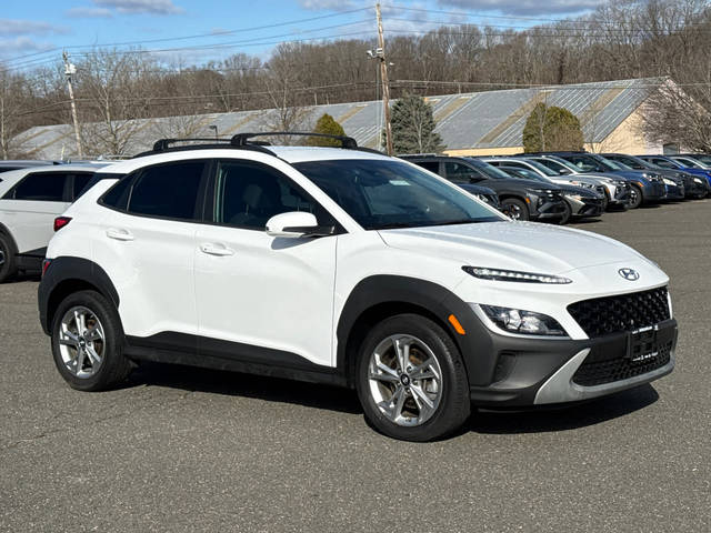 2023 Hyundai Kona SEL AWD photo