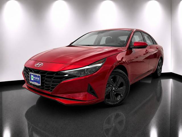 2023 Hyundai Elantra SEL FWD photo