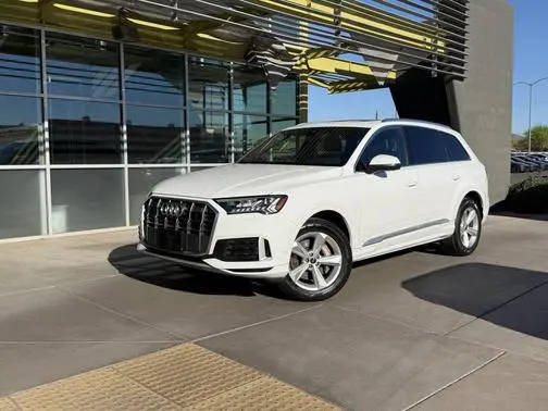 2023 Audi Q7 Premium Plus AWD photo