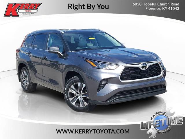 2023 Toyota Highlander XLE AWD photo
