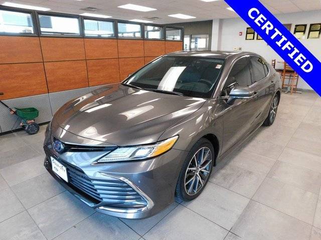 2023 Toyota Camry Hybrid XLE FWD photo