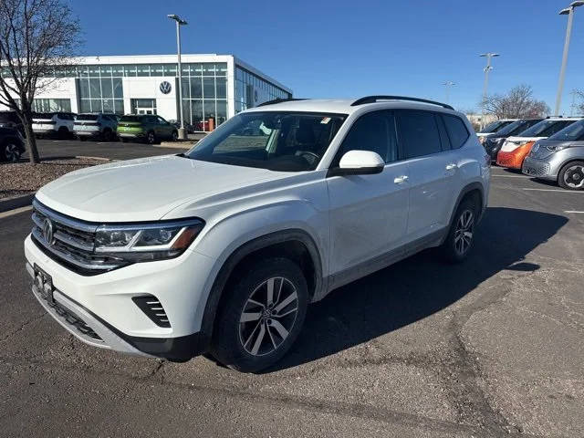 2023 Volkswagen Atlas 2.0T SE AWD photo