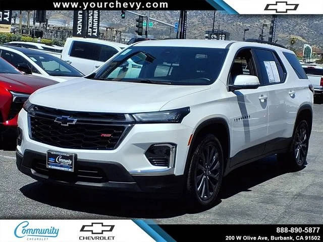 2023 Chevrolet Traverse RS AWD photo