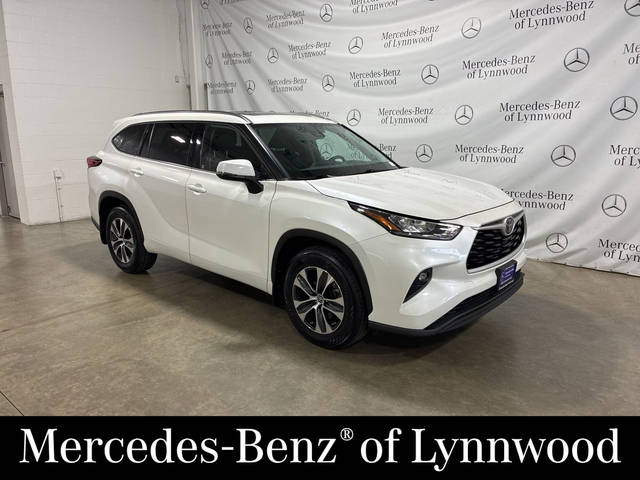 2020 Toyota Highlander XLE AWD photo