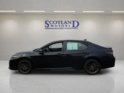 2023 Toyota Camry SE FWD photo