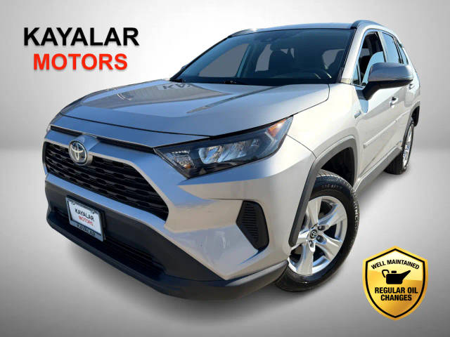 2020 Toyota RAV4 Hybrid LE AWD photo