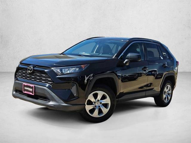 2021 Toyota RAV4 LE AWD photo