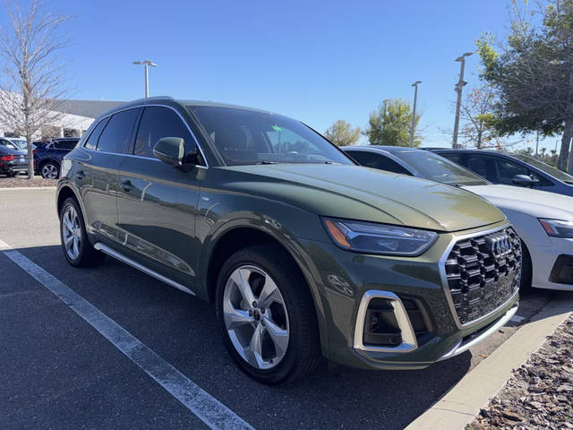 2023 Audi Q5 S line Premium Plus AWD photo