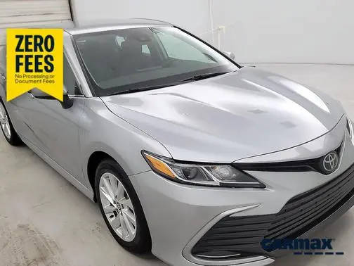 2023 Toyota Camry LE FWD photo