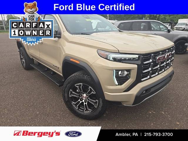2023 GMC Canyon 4WD AT4 4WD photo