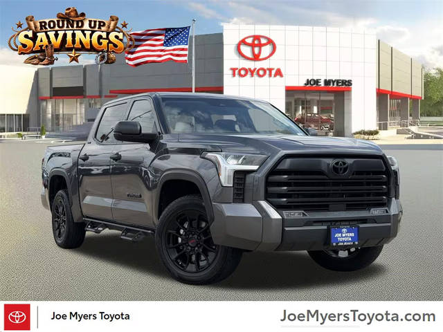 2023 Toyota Tundra SR5 4WD photo