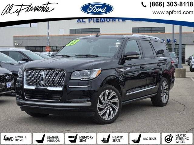 2023 Lincoln Navigator Reserve 4WD photo