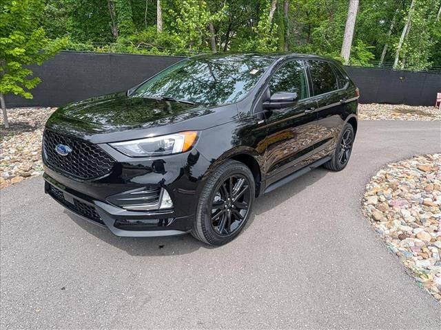 2023 Ford Edge ST-Line AWD photo