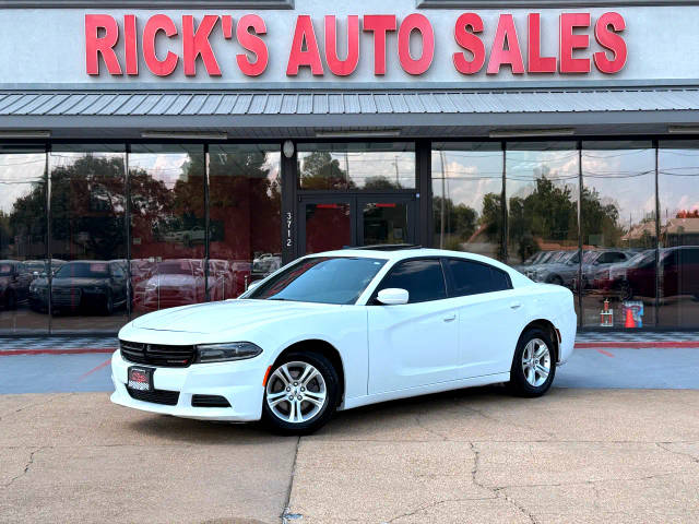2020 Dodge Charger SXT RWD photo