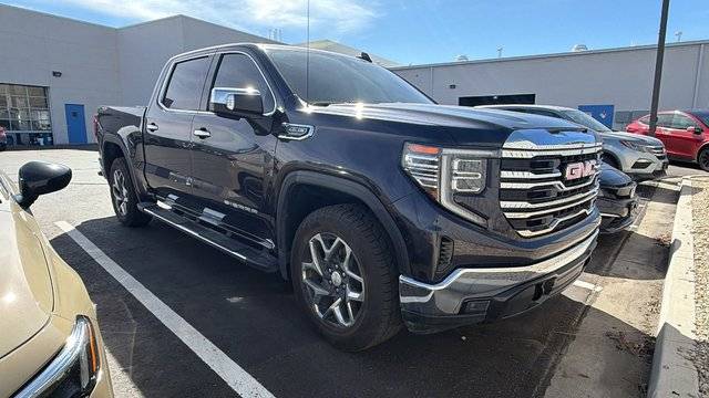 2023 GMC Sierra 1500 SLT 4WD photo