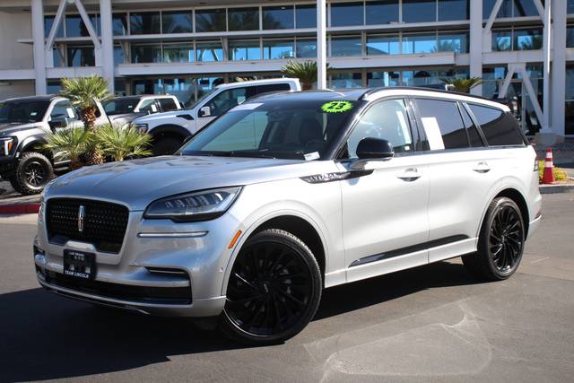 2023 Lincoln Aviator Reserve AWD photo