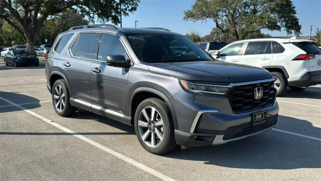 2023 Honda Pilot Elite AWD photo