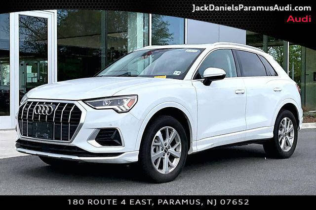 2023 Audi Q3 Premium AWD photo