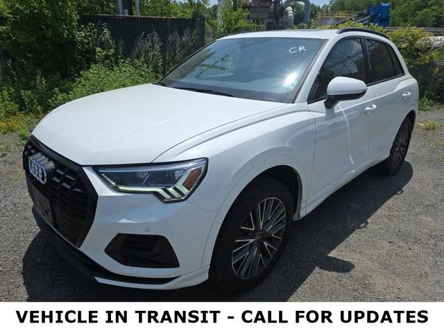 2023 Audi Q3 Premium AWD photo