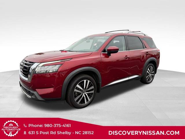 2023 Nissan Pathfinder Platinum 4WD photo