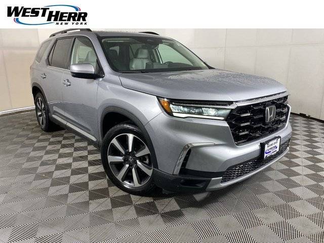 2023 Honda Pilot Touring AWD photo