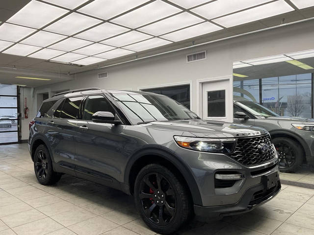 2023 Ford Explorer ST 4WD photo