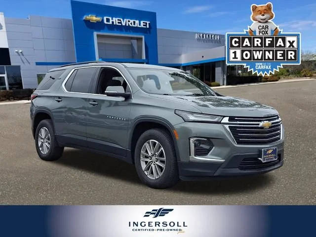 2023 Chevrolet Traverse LT Cloth AWD photo
