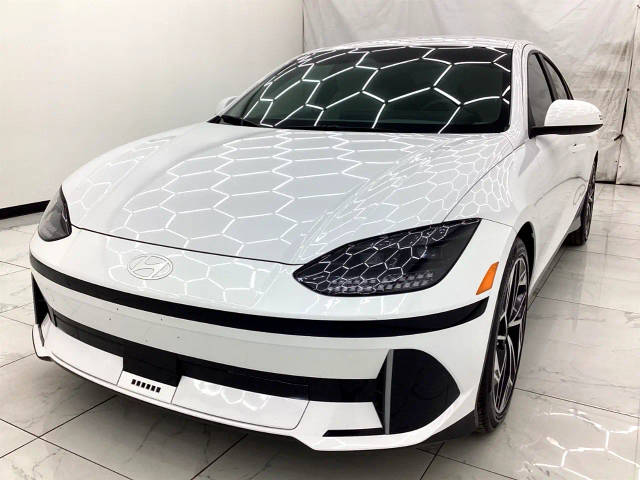 2023 Hyundai IONIQ 6 SEL AWD photo